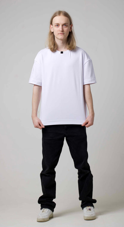 CORE White OVERSIZED T-SHIRT
